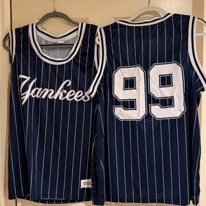 Yankees 99 Basketball Jerseys (2) - XL